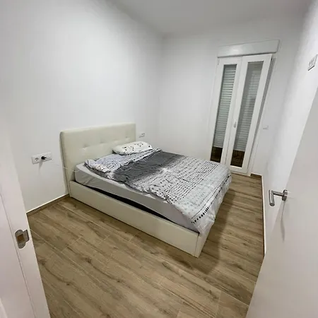Apartments Jota Barcelona Exterior photo